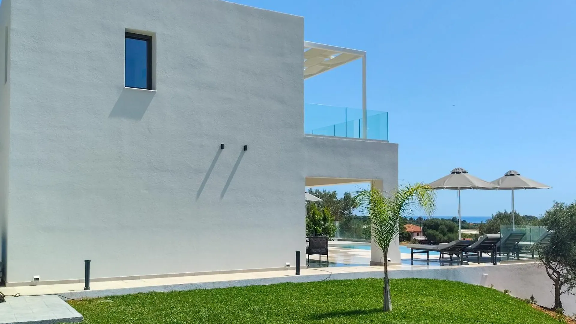 Villa Nefeli - Elysian Villas Kefalonia , 2 Min Walk From The Beach & Brand New 2024 Minia Greece