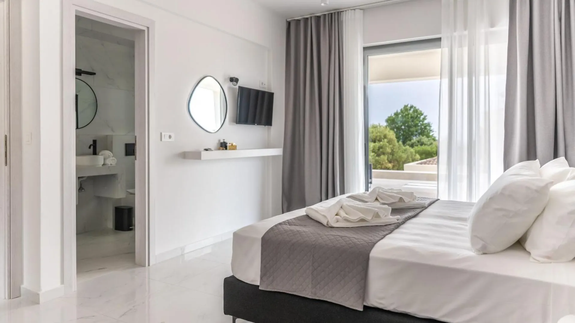 Villa Nefeli - Elysian Villas Kefalonia , 2 Min Walk From The Beach & Brand New 2024 Minia 0*,  Greece